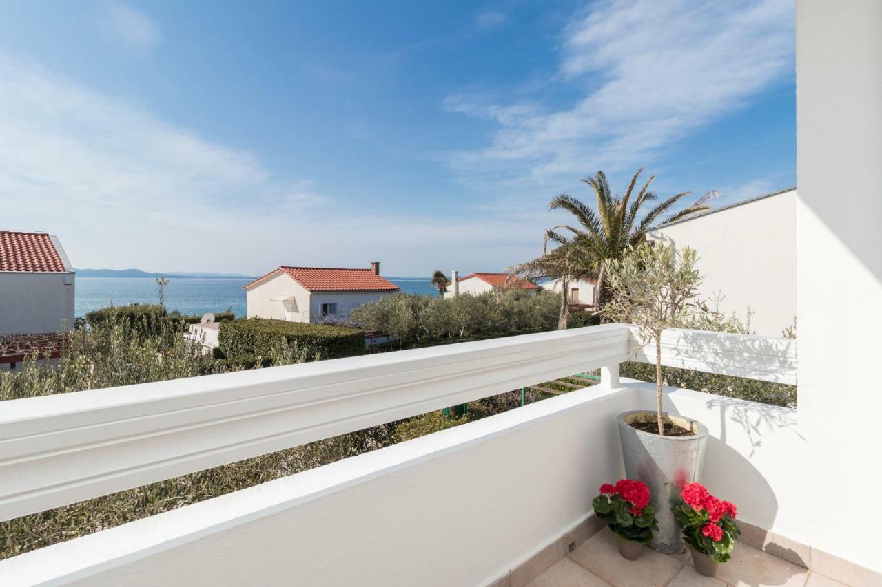 Apartman Roko Petrcane Exterior photo